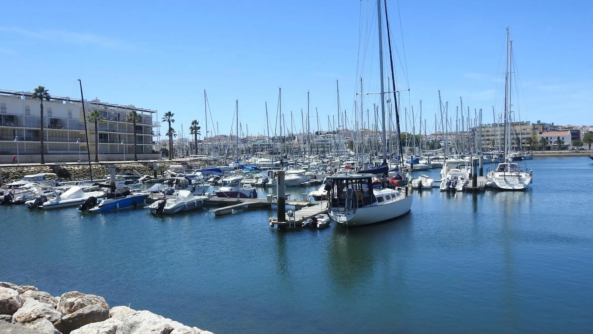 Lagos Factory Blue Marina De Lagos Apartment